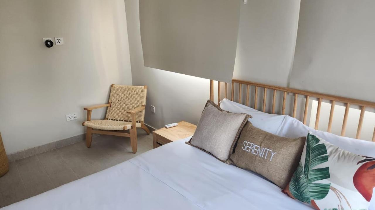 Serenity Terraces Beach, Hotel - Kokrobite Exteriör bild