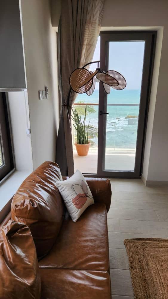 Serenity Terraces Beach, Hotel - Kokrobite Exteriör bild