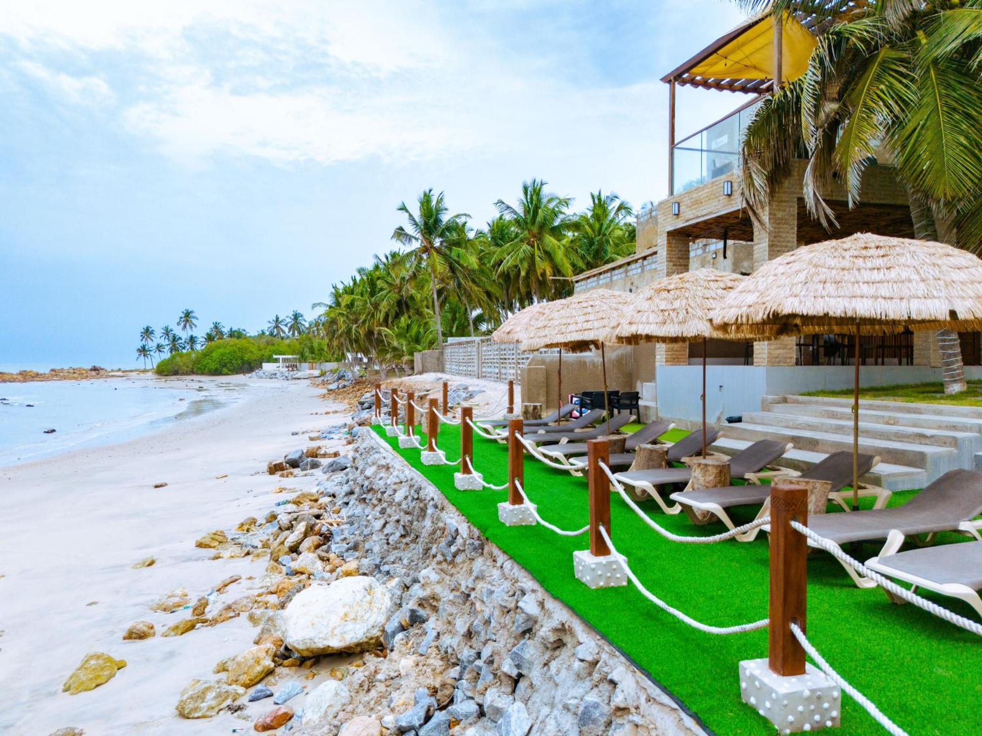 Serenity Terraces Beach, Hotel - Kokrobite Exteriör bild
