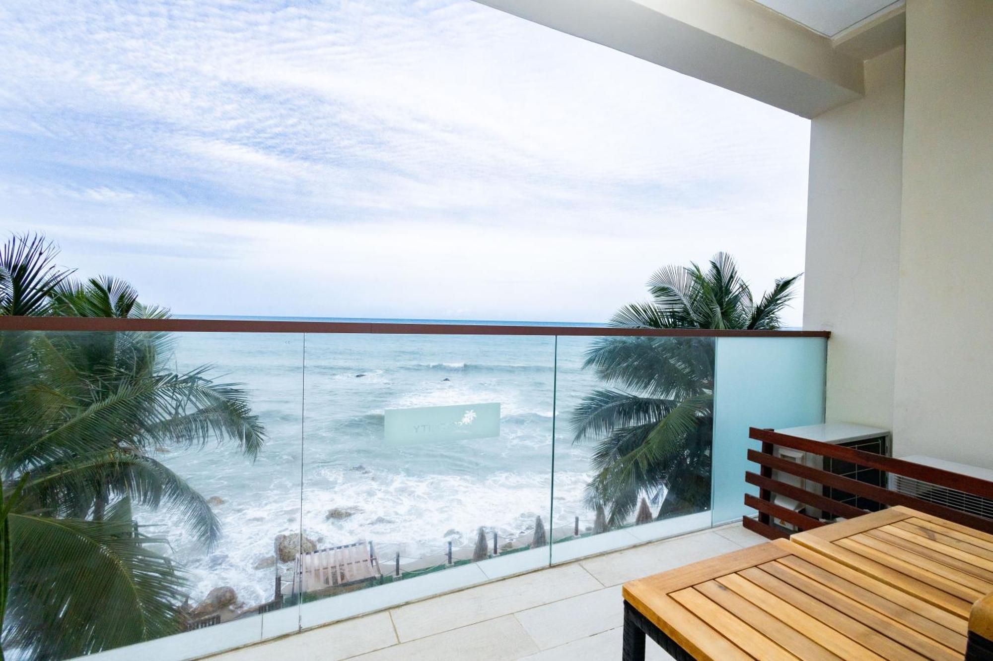 Serenity Terraces Beach, Hotel - Kokrobite Exteriör bild